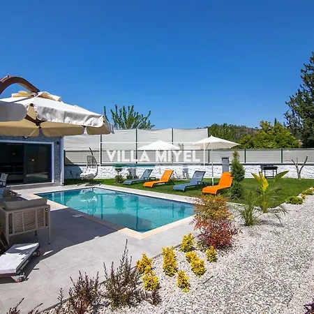 Miyel Villas *