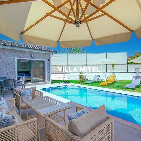 Miyel Villas